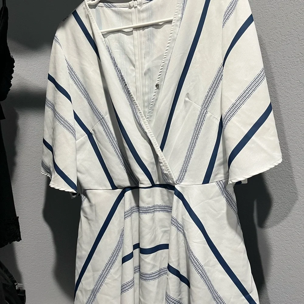 Romper - Picture 4 of 4